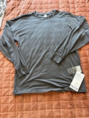 lululemon athletica Long-Sleeve Crew Tee - Charcoal Gray